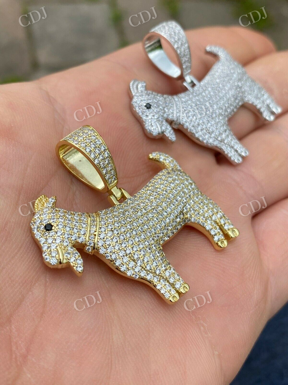 Round Diamond Gold GOAT Hip Hop Pendant  customdiamjewel   