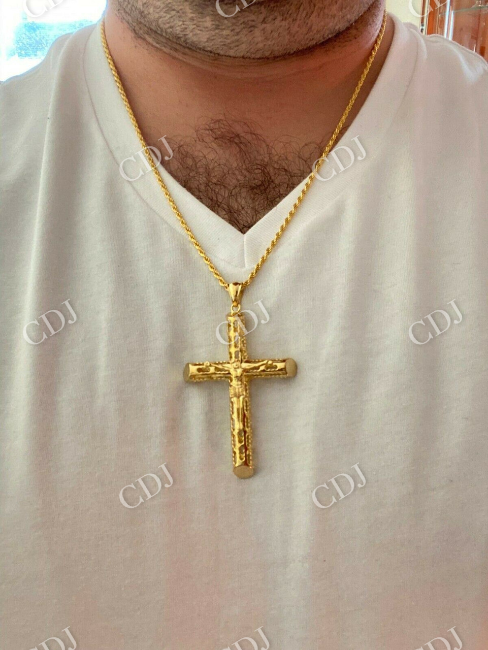 Plain Gold Finish Cross Pendant  customdiamjewel   