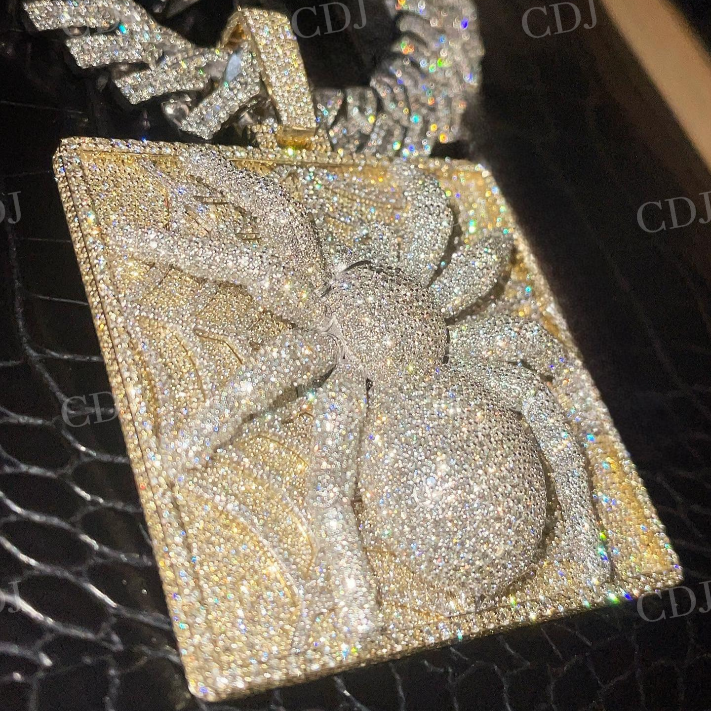 Spider Shape Hip Hop Iced Out Diamond Pendant hip hop jewelry customdiamjewel   