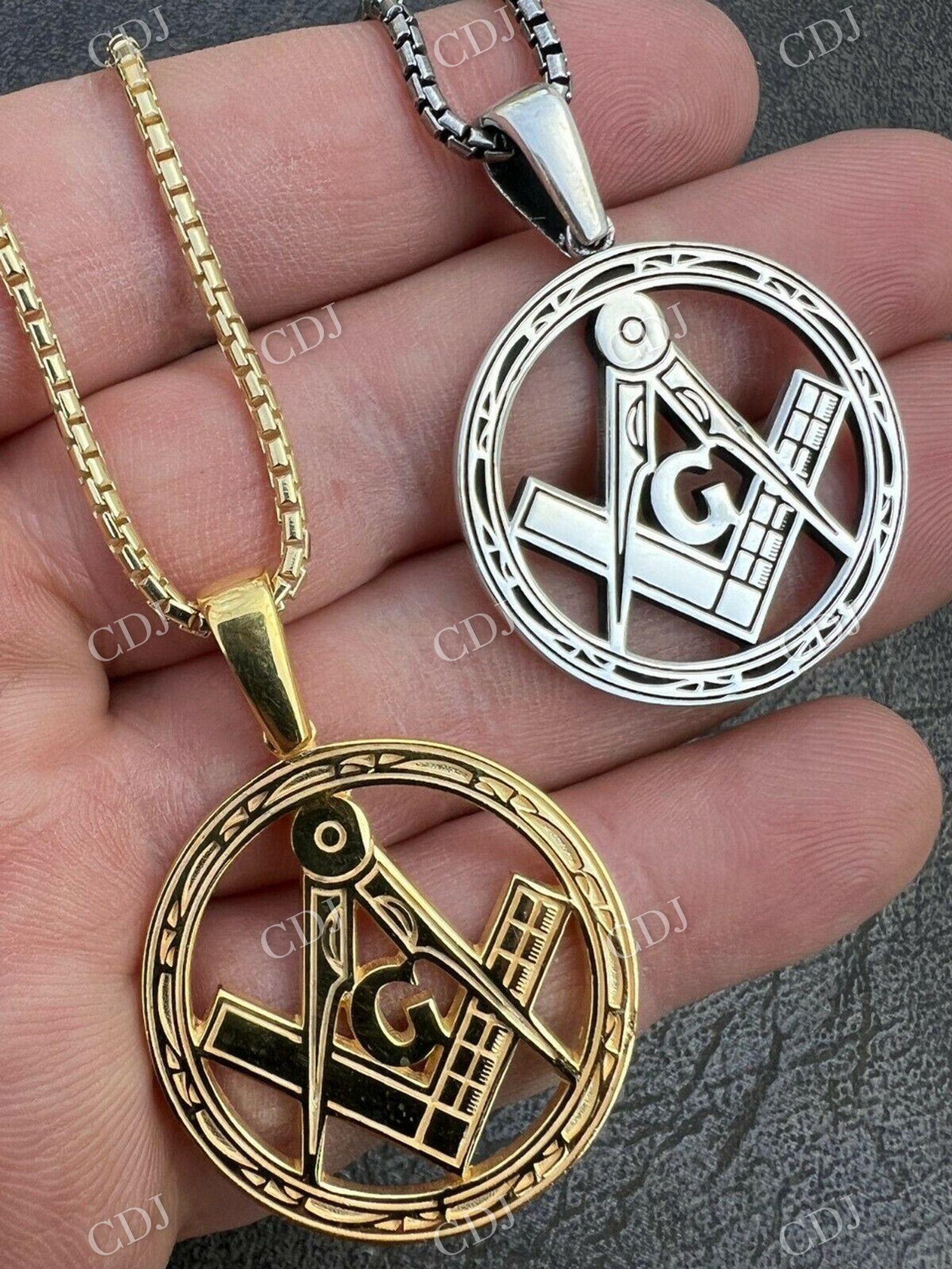 Round Freemason Masonic Medallion Pendant  customdiamjewel   