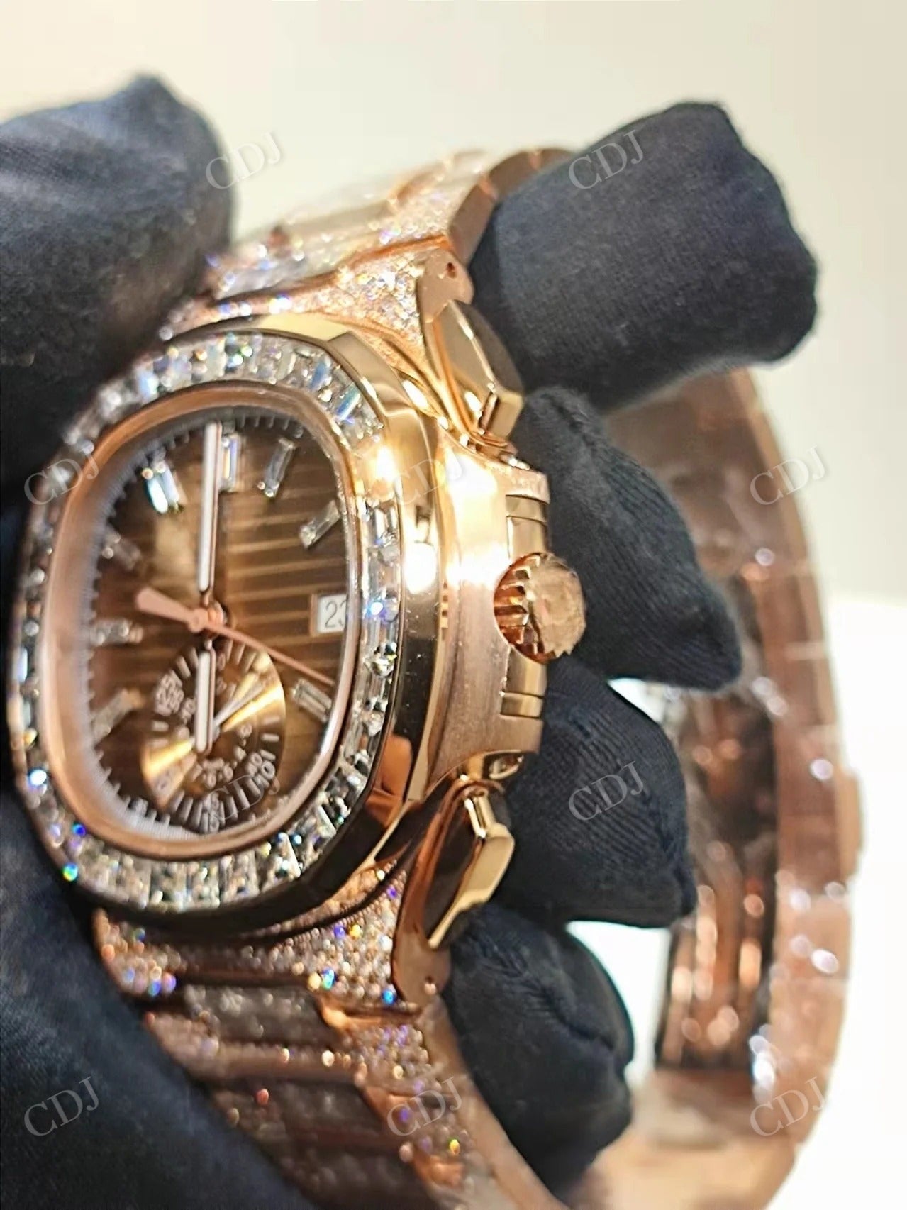 Luxury Fashion Custom Gem Quartz Bling Hip Hop Iced Out Watch Factory Price Custom Luxury Brand Watch  customdiamjewel   