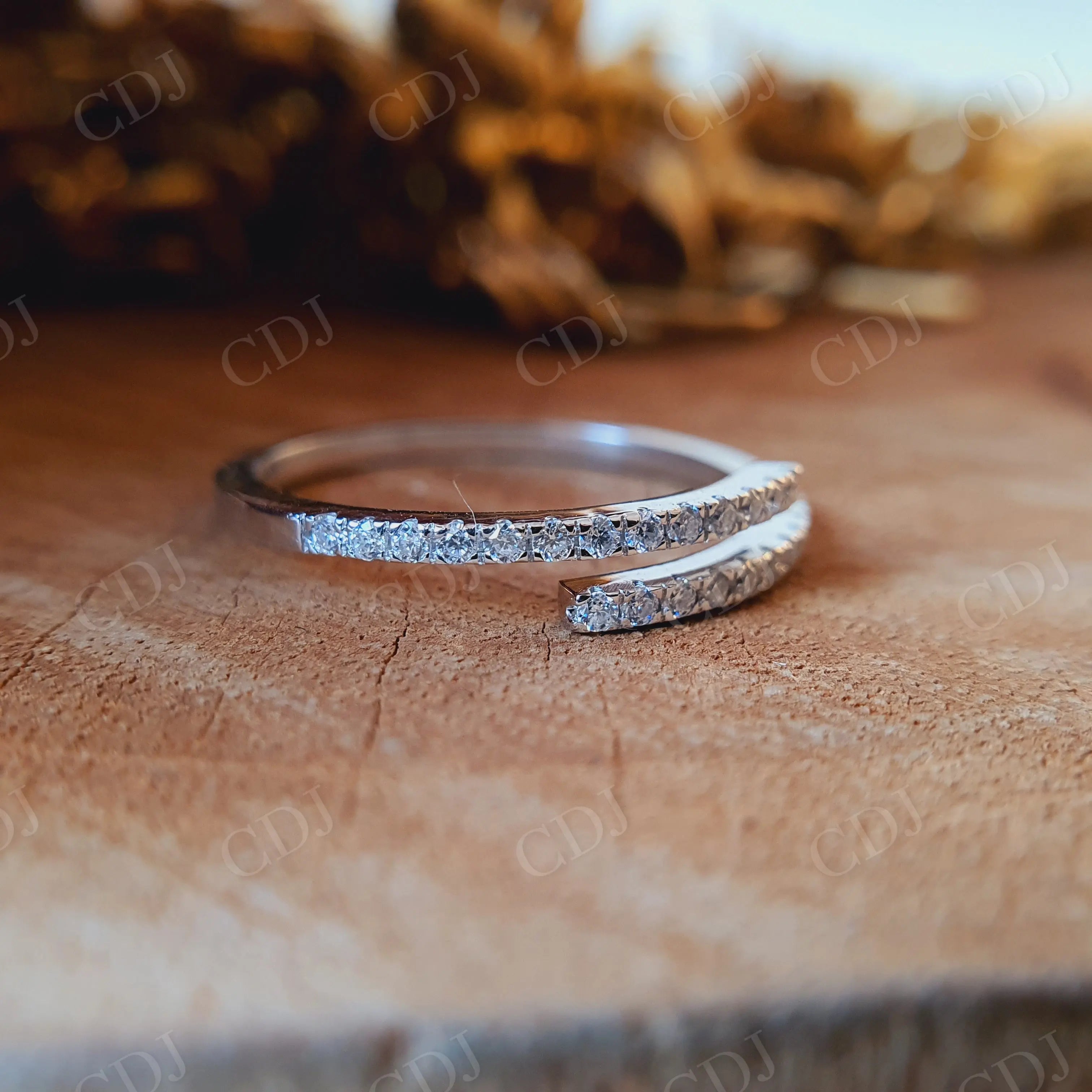 Moissanite 2024 diamond band